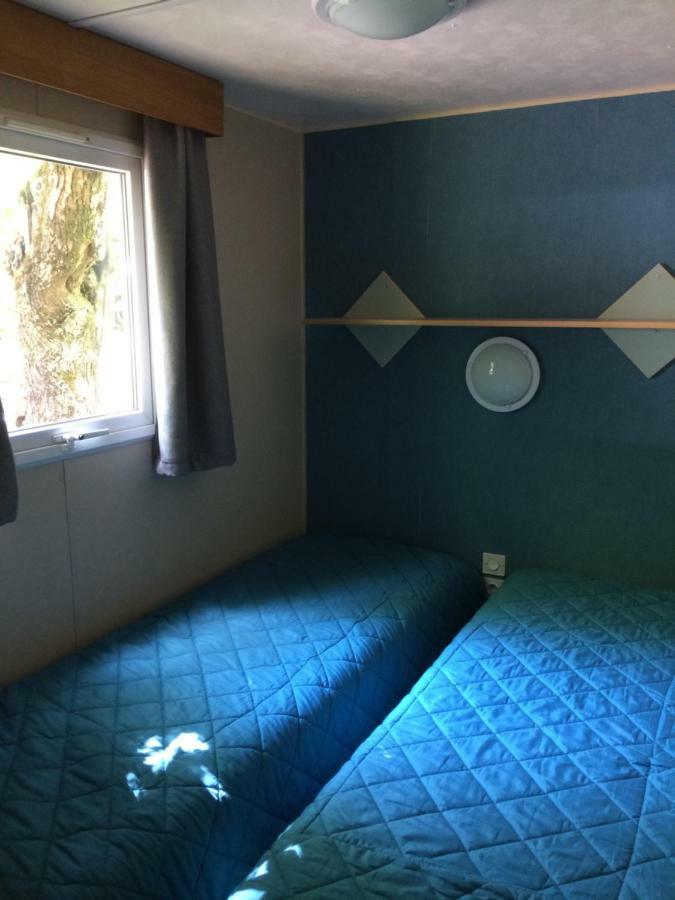 Camping La Chataigneraie Gravieres Habitación foto